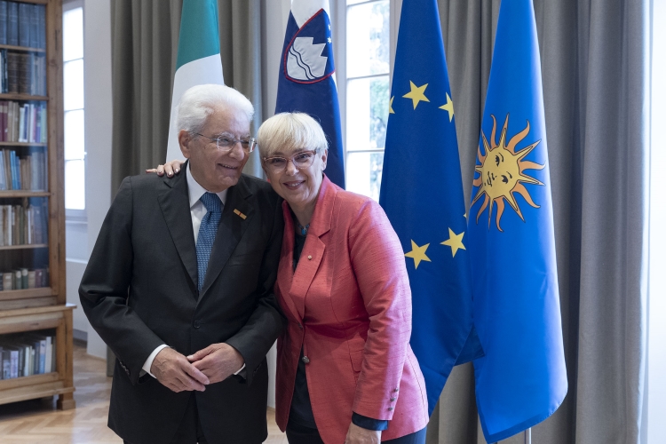Il Presidente della Repubblica Sergio Mattarella con Nataša Pirc Musar, Presidente della Repubblica di Slovenia, in occasione della cerimonia di inaugurazione del Collegio dei Nobili

