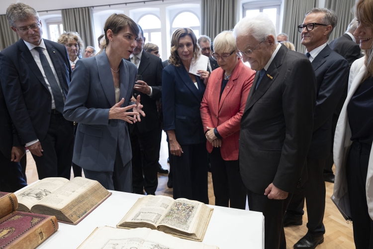 Il Presidente della Repubblica Sergio Mattarella con Nataša Pirc Musar, Presidente della Repubblica di Slovenia, in occasione della cerimonia di inaugurazione del Collegio dei Nobili
