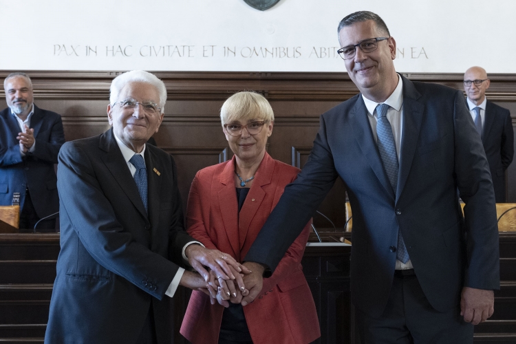 Il Presidente della Repubblica, Sergio Mattarella, a Palazzo Pretorio con Nataša Pirc Musar, Presidente della Repubblica di Slovenia, e con il Sindaco della Città di Capodistria, Aleš Bržan
