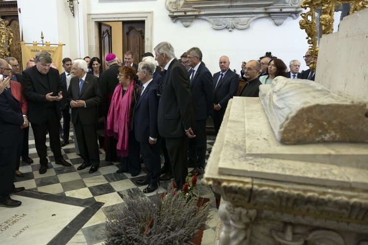 Il Presidente della Repubblica Sergio Mattarella visita la Cattedrale dell’Assunta e di San Nazario 
