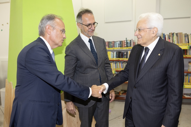 Il Presidente della Repubblica Sergio Mattarella saluta Giulio Ranzo, Amministratore delegato di Avio 

