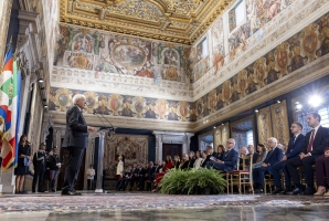 Il Presidente Sergio Mattarella in occasione dell'incontro con i vincitori del nono Corso-concorso per dirigenti pubblici organizzato dalla Scuola Nazionale dell’Amministrazione