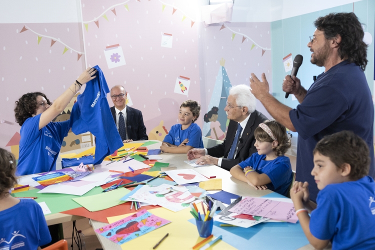 Il Presidente  Mattarella all'Ospedale pediatrico Santobono-Pausilipon, in occasione della cerimonia di inaugurazione dell’anno scolastico 2025-2026 
