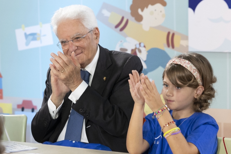 Il Presidente Mattarella all'Ospedale pediatrico Santobono-Pausilipon, in occasione della cerimonia di inaugurazione dell’anno scolastico 2025-2026 
