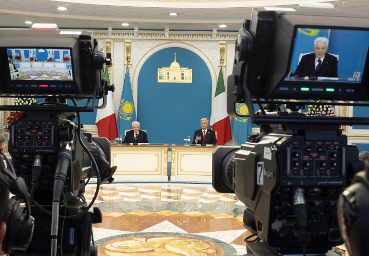 Il Presidente della Repubblica Sergio Mattarella nel corso delle dichiarazioni alla stampa, a margine dell'incontro con il Presidente della Repubblica del Kazakhstan, Kassym-Jomart Tokayev