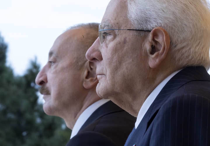 Il Presidente della Repubblica Sergio Mattarella con il Presidente della Repubblica dell'Azerbaigian Ilham Aliyev
