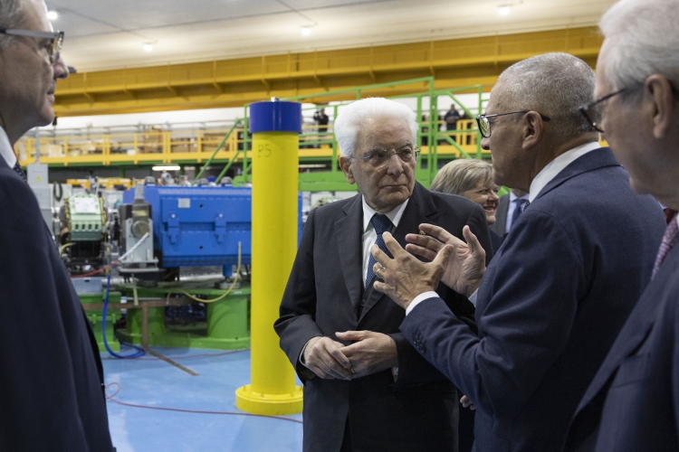 Il Presidente della Repubblica Sergio Mattarella visita il Centro Nazionale di Adroterapia Oncologica