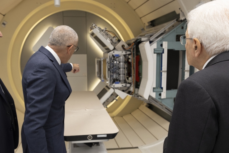 Il Presidente della Repubblica Sergio Mattarella visita il Centro Nazionale di Adroterapia Oncologica