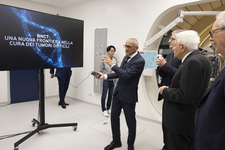 Il Presidente della Repubblica Sergio Mattarella visita il Centro Nazionale di Adroterapia Oncologica