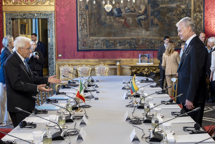 Il Presidente Sergio Mattarella e Gitanas Nauseda, Presidente della Repubblica di Lituania, in occasione dei colloqui