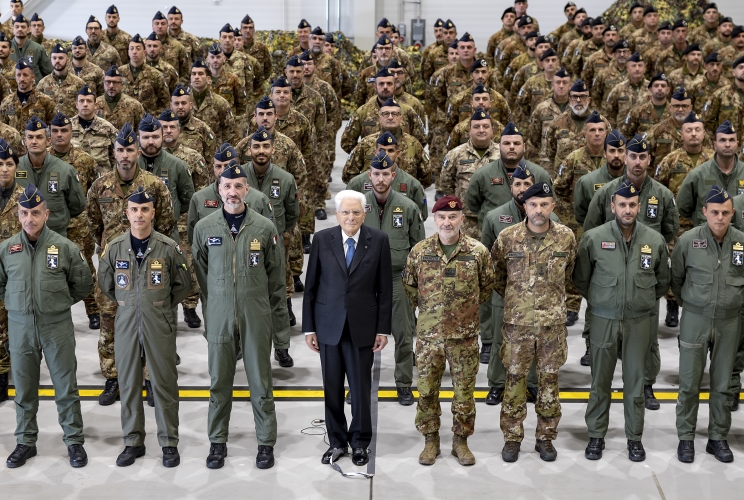 Il Presidente della Repubblica Sergio Mattarella in visita alla Base Aerea di Ämari