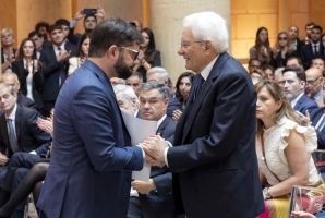 Il Presidente Sergio Mattarella con Gabriel Boric Font, Presidente della Repubblica del Cile, al termine del Seminario di studio dedicato alla figura di Bernardo Leighton, promosso dall’Ambasciata del Cile in Italia in collaborazione con la Fondazione Occorsio