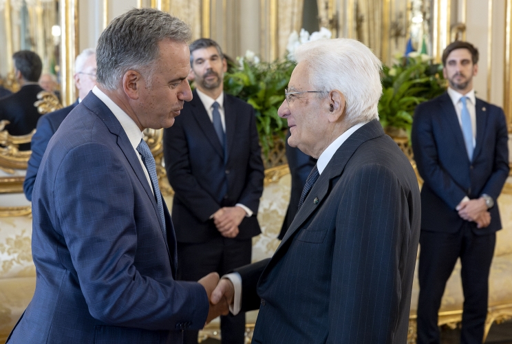Il Presidente Sergio Mattarella accoglie il Presidente della Repubblica Orientale dell’Uruguay, Yamandú Ramón Antonio Orsi Martínez