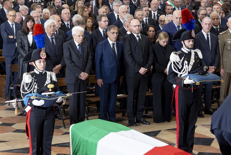  Il Presidente della Repubblica Sergio Mattarella alle esequie di Stato del Sottotenente Marco Piffari, del Maresciallo Valerio Daprà e dell'Appuntato scelto Davide Bernardello