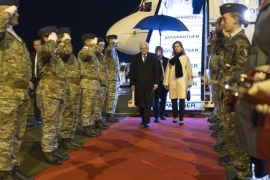 Il Presidente della Repubblica Sergio Mattarella e la Sig.ra Laura all’aeroporto militare di Bruxelles - Melsbroek, in occasione della visita di Stato nel Regno del Belgio

