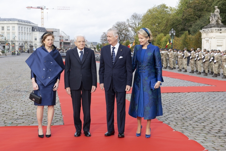 Il Presidente della Repubblica Sergio Mattarella e la Sig.ra Laura con Sua Maestà il Re dei Belgi Filippo e Sua Maestà la Regina Mathilde