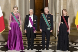 Il Presidente della Repubblica Sergio Mattarella e la Sig.ra Laura con Sua Maestà il Re dei Belgi Filippo e Sua Maestà la Regina Mathilde