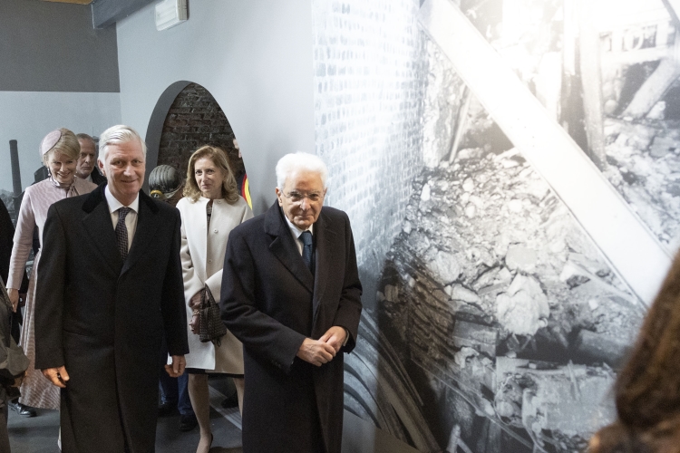 Il Presidente della Repubblica Sergio Mattarella e la Sig.ra Laura con Sua Maestà il Re dei Belgi Filippo e Sua Maestà la Regina Mathilde a Marcinelle – Bois du Cazier