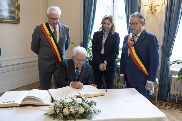 Il Presidente della Repubblica Sergio Mattarella con il Governatore delle Fiandre Occidentali
