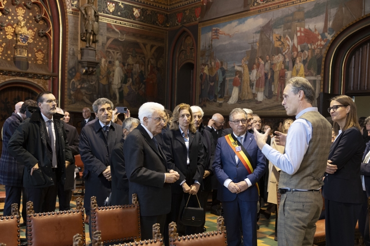 Il Presidente della Repubblica Sergio Mattarella con il  Sindaco di Bruges visita la città
