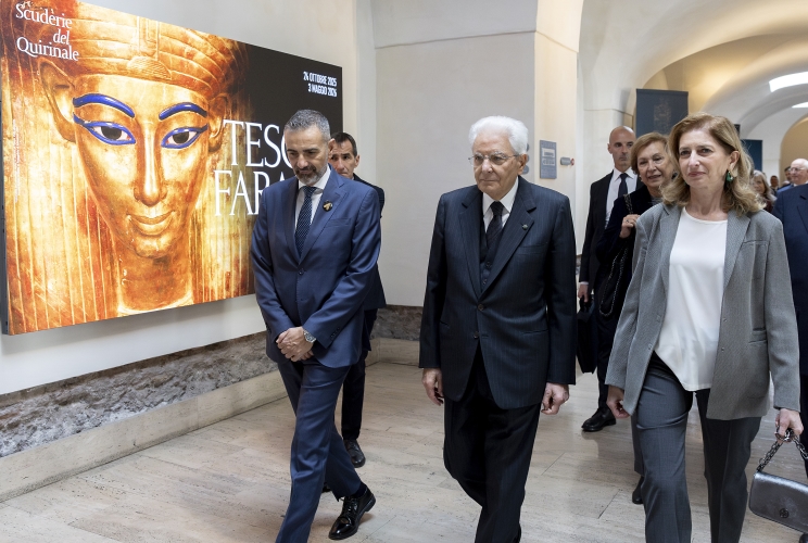 Il Presidente Sergio Mattarella al termine dell'intervento all’inaugurazione della mostra dal titolo: “Tesori dei Faraoni”