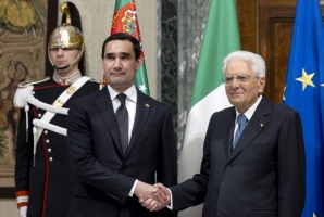 Il Presidente Sergio Mattarella con Serdar Berdimuhamedov, Presidente delTurkmenistan