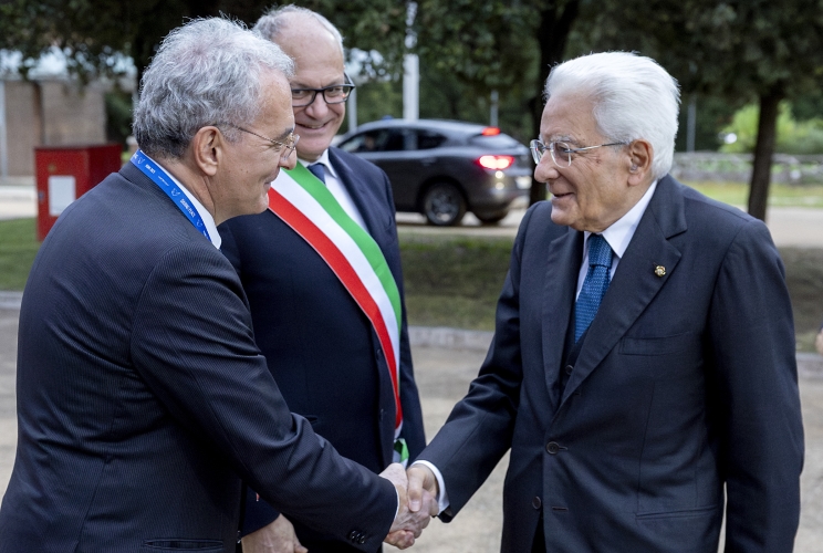Il Presidente della Repubblica Sergio Mattarella con Marco Impagliazzo, Presidente della Comunità di Sant’Egidio, Consigliere spirituale della Comunità di Sant'Egidio, in occasione dell’incontro internazionale per la pace dal titolo “Osare la pace-Religioni e Culture in dialogo”