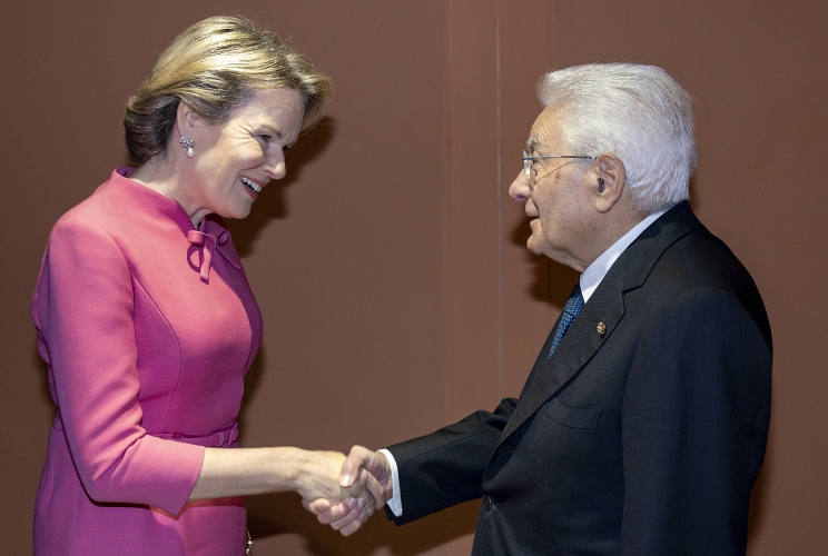 Roma - Il Presidente della Repubblica Sergio Mattarella con S.M. la Regina Mathilde dei Belgi, in occasione dell’incontro internazionale per la pace dal titolo “Osare la pace-Religioni e Culture in dialogo”