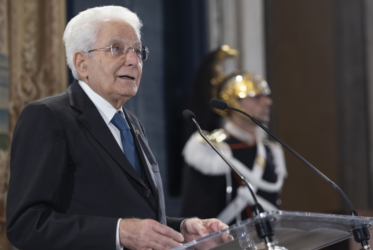 Il Presidente Sergio Mattarella rivolge il suo indirizzo di saluto in occasione dell'incontro con i Prefetti e i Consiglieri di nuova nomina