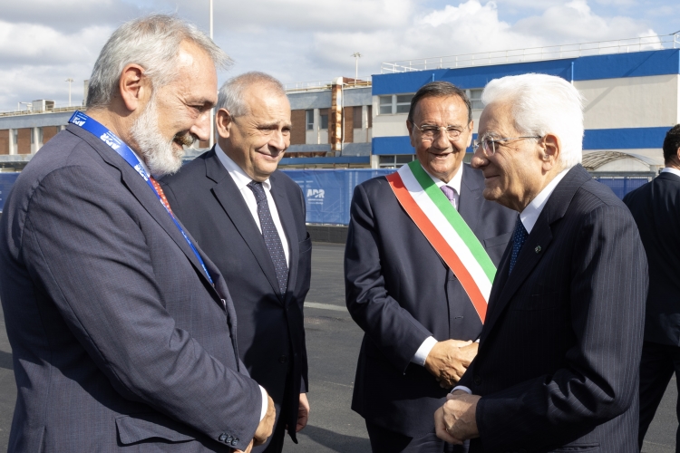 Il Presidente della Repubblica Sergio Mattarella con Francesco Rocca, Presidente della Regione Lazio, Lamberto Giannini, Prefetto di Roma,Mario Baccini, Sindaco di Fiumicino in occasione della cerimonia in occasione del 65° anniversario dell’Aeroporto “Leonardo Da Vinci” di Roma Fiumicino 
