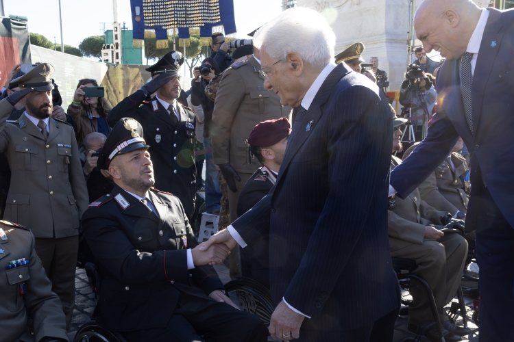 Il Presidente della Repubblica Sergio Mattarella in occasione della deposizione di una corona d’alloro sulla Tomba del Milite Ignoto nella ricorrenza della Giornata dell'Unità Nazionale e delle Forze Armate