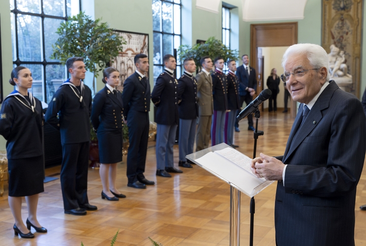 Il Presidente Sergio Mattarella nel corso dell'incontro con gli Allievi degli Istituti di Formazione Militare, in occasione del Giorno dell’Unità Nazionale e della Giornata delle Forze Armate