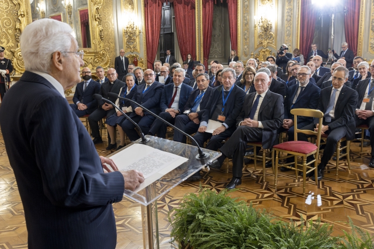Il Presidente Sergio Mattarella rivolge il suo indirizzo di saluto in occasione dell'incontro con una rappresentanza dell’Unione nazionale istituzioni e iniziative di assistenza sociale – UNEBA