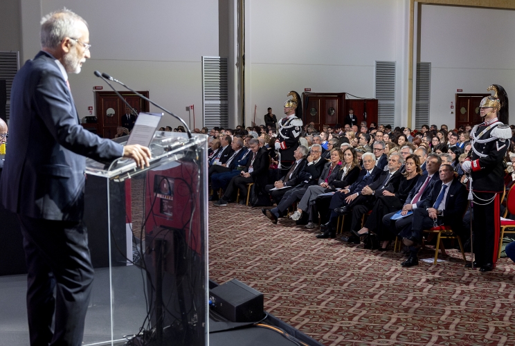 Il Presidente Sergio Mattarella nel corso del XXVII Congresso Nazionale dell’AIOM