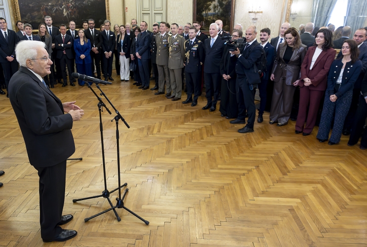 Il Presidente della Repubblica Sergio Mattarella nel corso dell'incontro con il personale dell'Ambasciata d'Italia a Vienna e della Rappresentanza Permanente d'Italia presso le Organizzazioni Internazionali a Vienna