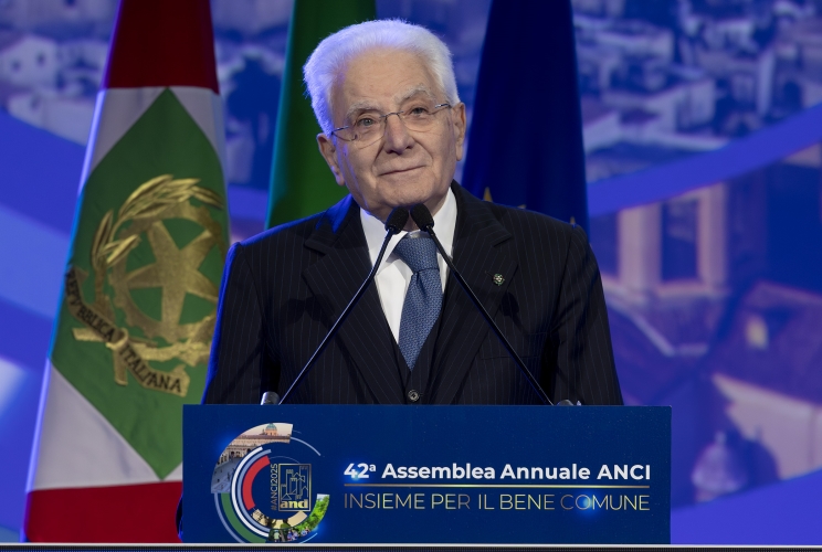  Il Presidente della Repubblica Sergio Mattarella alla cerimonia di apertura della 42^ Assemblea annuale ANCI – Associazione Nazionale Comuni Italiani – dal titolo “Insieme per il bene comune”