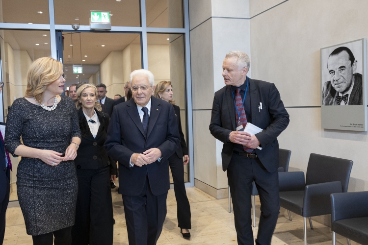 Il Presidente della Repubblica Sergio Mattarella con Julia Klöckner Presidente del Bundestag
