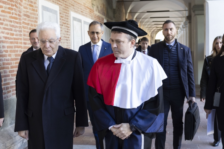 Il Presidente della Repubblica Sergio Mattarella con Lorenzo Casini, Rettore della Scuola IMT Alti Studi di Lucca , in occasione della Cerimonia di inaugurazione dell’Anno Accademico 2025/2026
