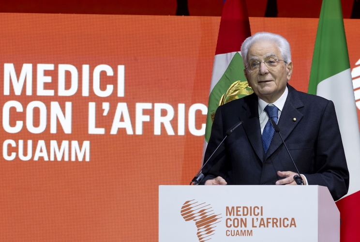 Il Presidente della Repubblica Sergio Mattarella rivolge il suo indirizzo di saluto in occasione dell'intervento all’Annual Meeting dei Medici con l’Africa CUAMM nel 75° dalla fondazione del Collegio Universitario Aspiranti e Medici Missionari (CUAMM)