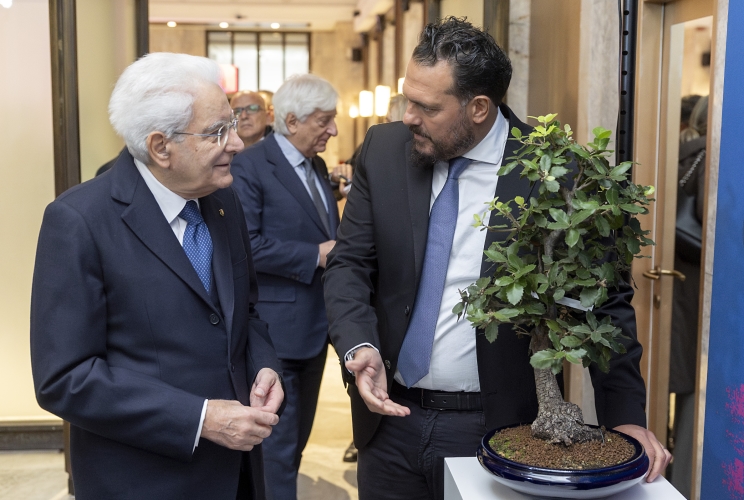 Il Presidente della Repubblica Sergio Mattarella, con Gianluigi De Palo, Presidente della Fondazione per la Natalità, in occasione della V Edizione degli Stati generali della Natalità.
