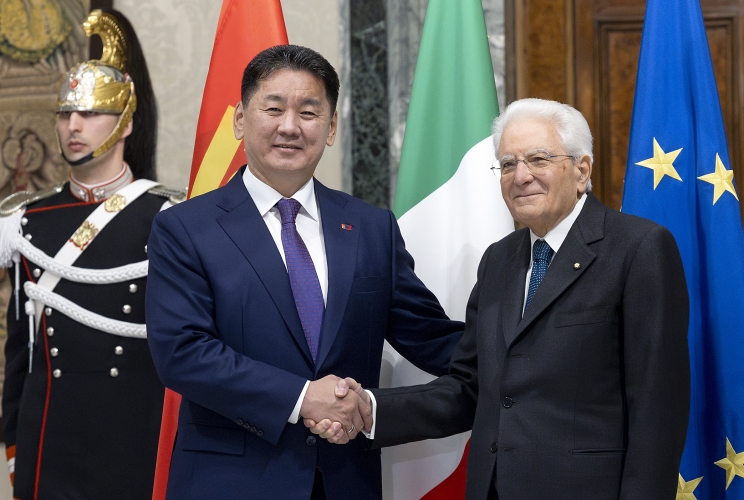 Il Presidente Sergio Mattarella con Khurelsukh Ukhnaa, Presidente della Mongolia, in visita ufficiale