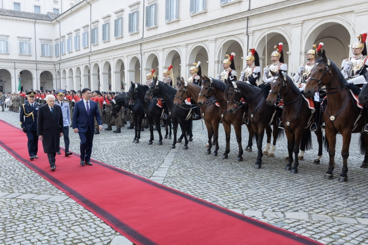 Il Presidente della Repubblica Sergio Mattarella con Khurelsukh Ukhnaa, Presidente della Mongolia, in visita ufficiale
