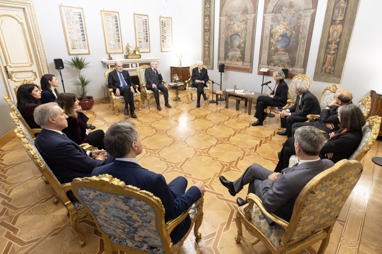 Il Presidente della Repubblica Sergio Mattarella incontra una delegazione della Morcelliana, guidata dalla Presidente, Francesca Bazoli, in occasione dei cento anni della fondazione della casa editrice 
