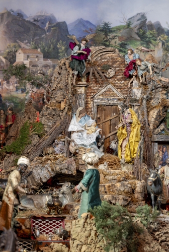 Dettaglio del Presepe della Reggia di Caserta, esposto nella Sala del Mappamondo
