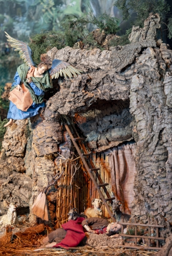 Dettaglio del Presepe della Reggia di Caserta, esposto nella Sala del Mappamondo