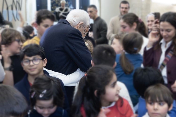 Il Presidente Sergio Mattarella in occasione dell'incontro con i bambini delle case famiglia
