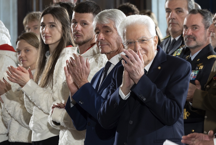 Il Presidente Sergio Mattarella in occasione della cerimonia di consegna della bandiera agli atleti italiani in partenza per i Giochi Olimpici e Paralimpici di Milano-Cortina 2026