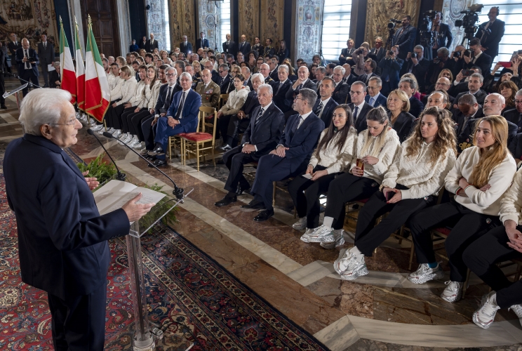 Il Presidente Sergio Mattarella rivolge il suo indirizzo di saluto in occasione della cerimonia di consegna della bandiera agli atleti italiani in partenza per i Giochi Olimpici e Paralimpici di Milano-Cortina 2026