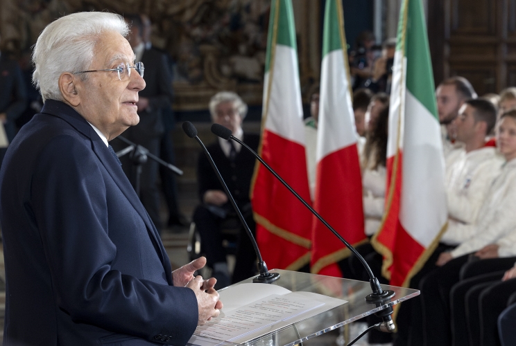Il Presidente Sergio Mattarella rivolge il suo indirizzo di saluto in occasione della cerimonia di consegna della bandiera agli atleti italiani in partenza per i Giochi Olimpici e Paralimpici di Milano-Cortina 2026