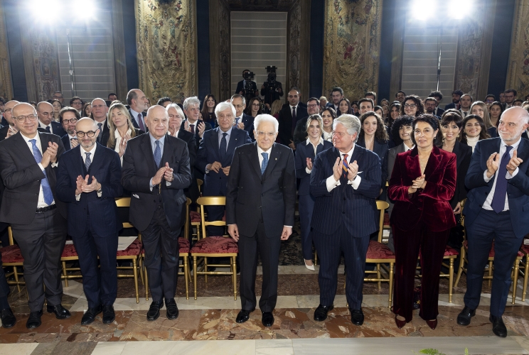 Il Presidente Sergio Mattarella rivolge al termine dell'incontro con i Magistrati ordinari in tirocinio nominati con D.M. 4 aprile 2025